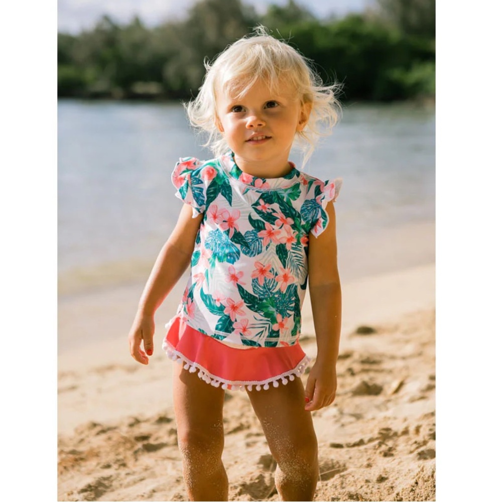 Feather 4 Arrow Seashell ruffle set